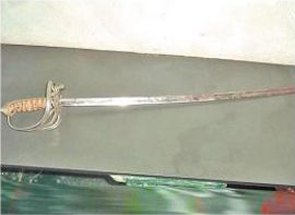 A sword of the imperial bodyguard of Dom Pedro II forged by Peter D. Lineschloss circa 1850. Source: Ultima Hora