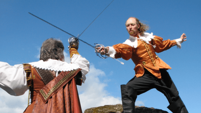 rapier sword fighting